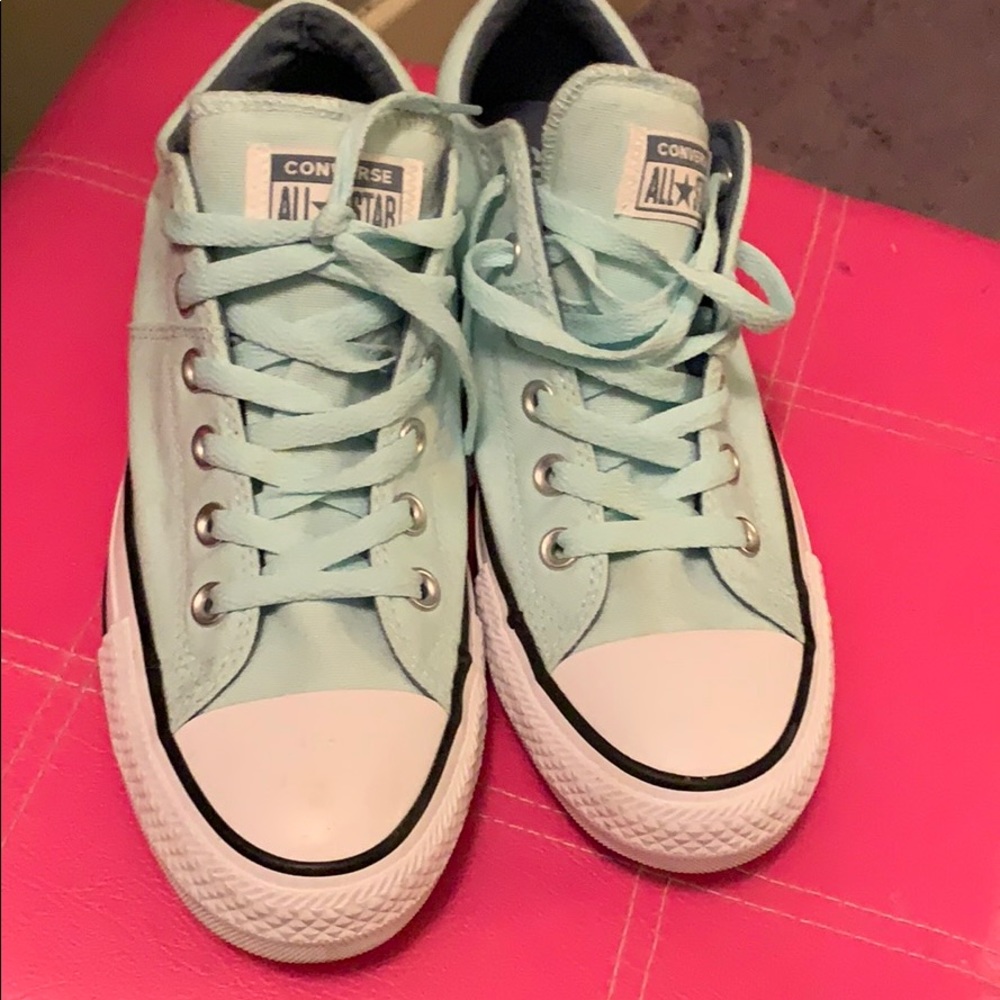 Converse tennis shoes